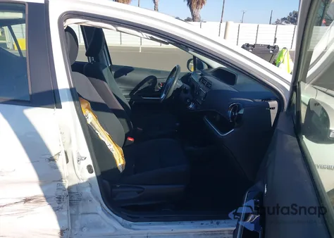 2015 Toyota Prius C Two from USA, damaged, VIN JTDKDTB34F1094571